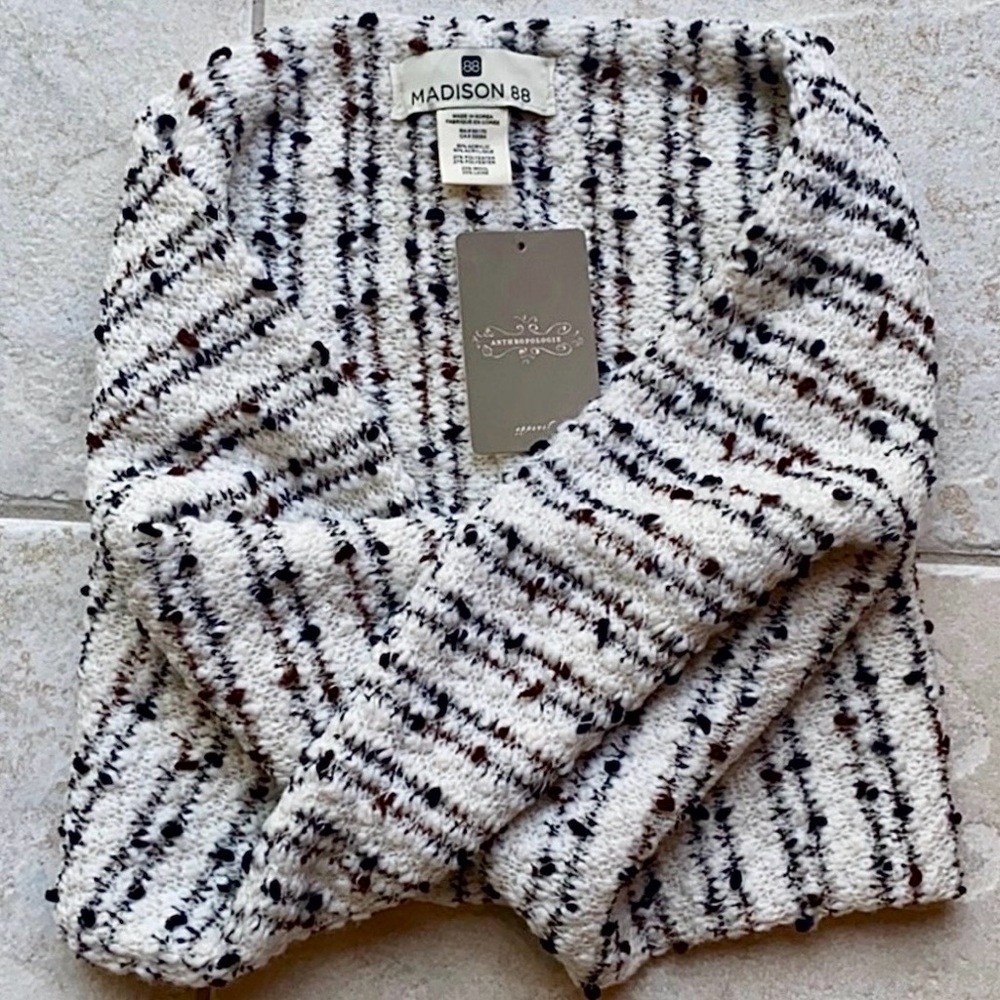 NWT Anthropologie Black and White Knit Infinity Scarf